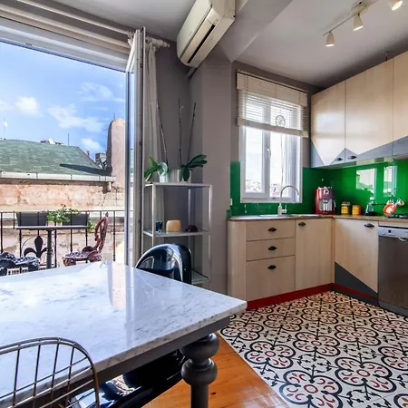 Apartamento Modern With Stylish Interior In Beyoglu