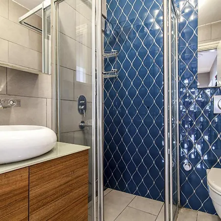 Modern With Stylish Interior In Beyoglu